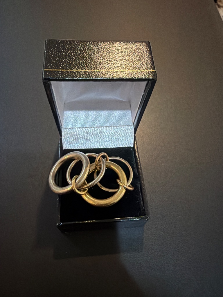Spinelli Kilcollin 18k Tricolor Stacked Rolling Ring Size 6 — image 3 of 3